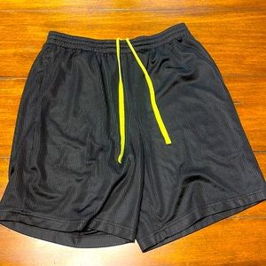 Men’s STARTER Mesh Shorts
